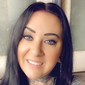 Meet your Posher, Dianna